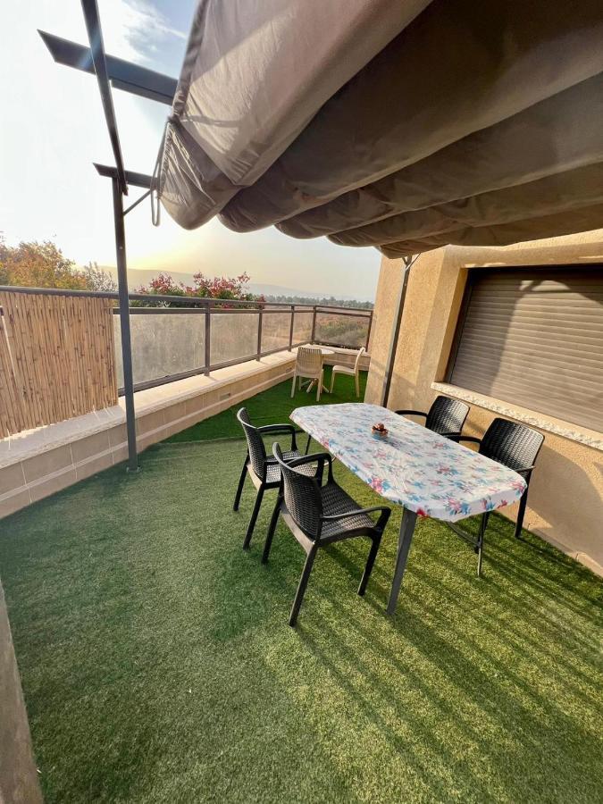 Appartement צימר תות à Qaşrīn Extérieur photo